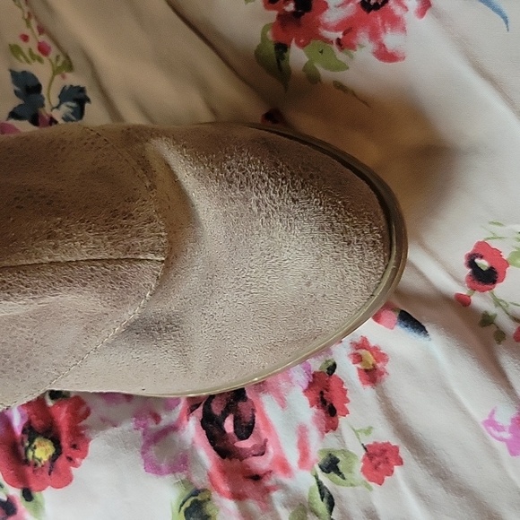 Knee High Boots - Picture 5 of 10